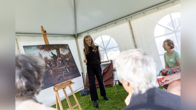 LICHTENVOORDE — BreinBieb organiseert kunstkijken voor mensen met Alzheimer in Lichtenvoorde