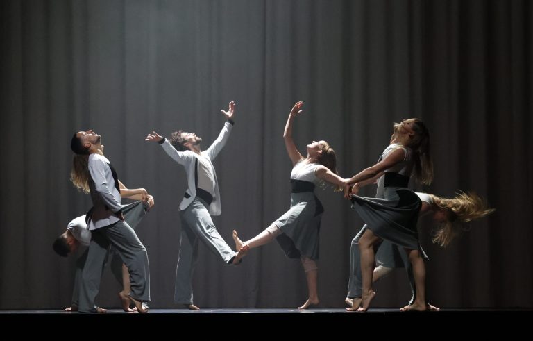 DOETINCHEM — Introdans sluit seizoen af in Amphion Theater