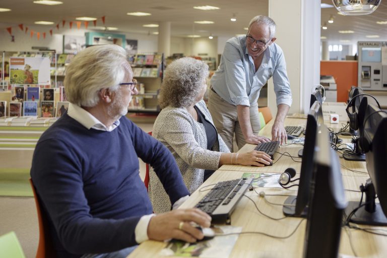 ACHTERHOEK — Bibliotheek Oost Achterhoek presenteert najaarsprogramma Durf Digitaal!