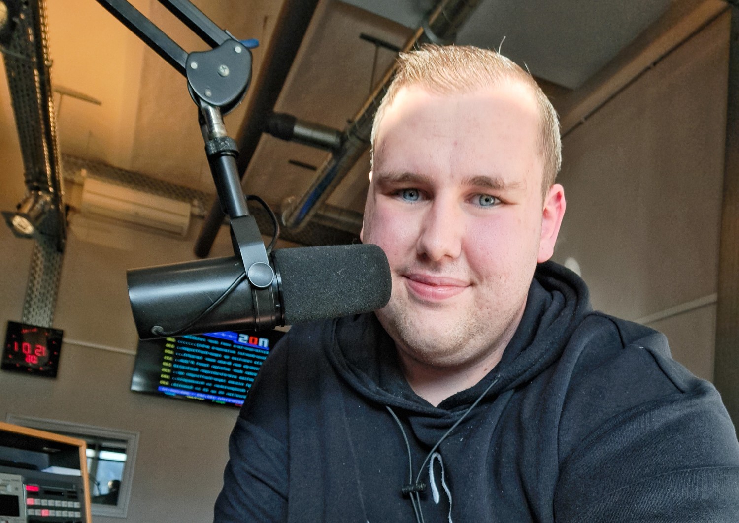 AALTEN — Aaltenaar Sven Dimmendaal zoekt steun voor kans bij Radio Veronica
