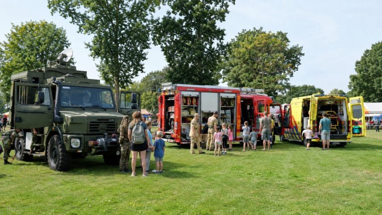 WINTERSWIJK — Winkiefestival in Winterswijk sluit kindervakantieweek af met demonstraties van Defensie en hulpdiensten