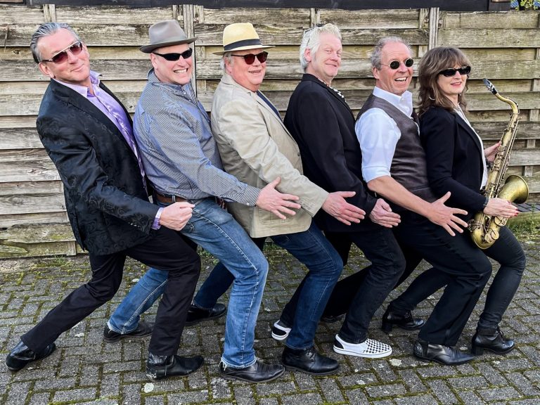 GROENLO — Afterbeat Club speelt op bokbieravond in Rockcafé Taste