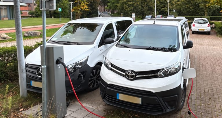 Oost Gelre vraagt elektrische rijders laadplek vrij te maken na opladen