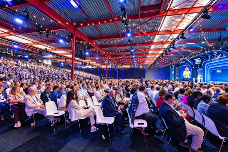 LICHTENVOORDE — Achterhoek even het bestuurlijke middelpunt van Nederland tijdens VNG Jaarcongres