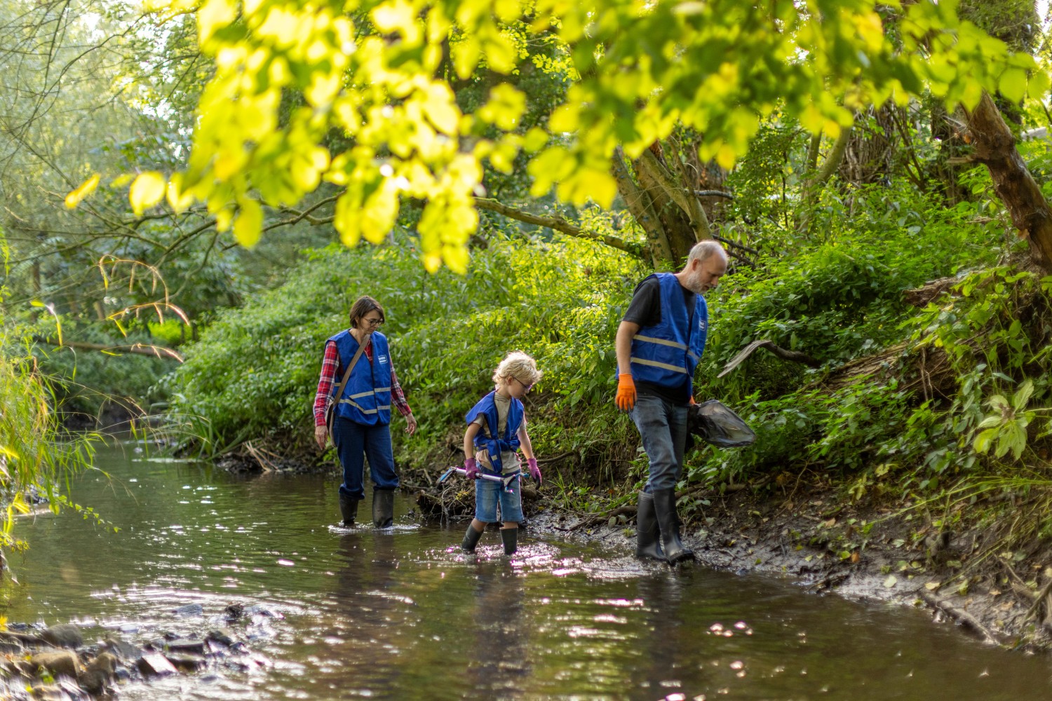 Opruimactie zwerfafval bij Boven-Slinge tijdens World Cleanup Day