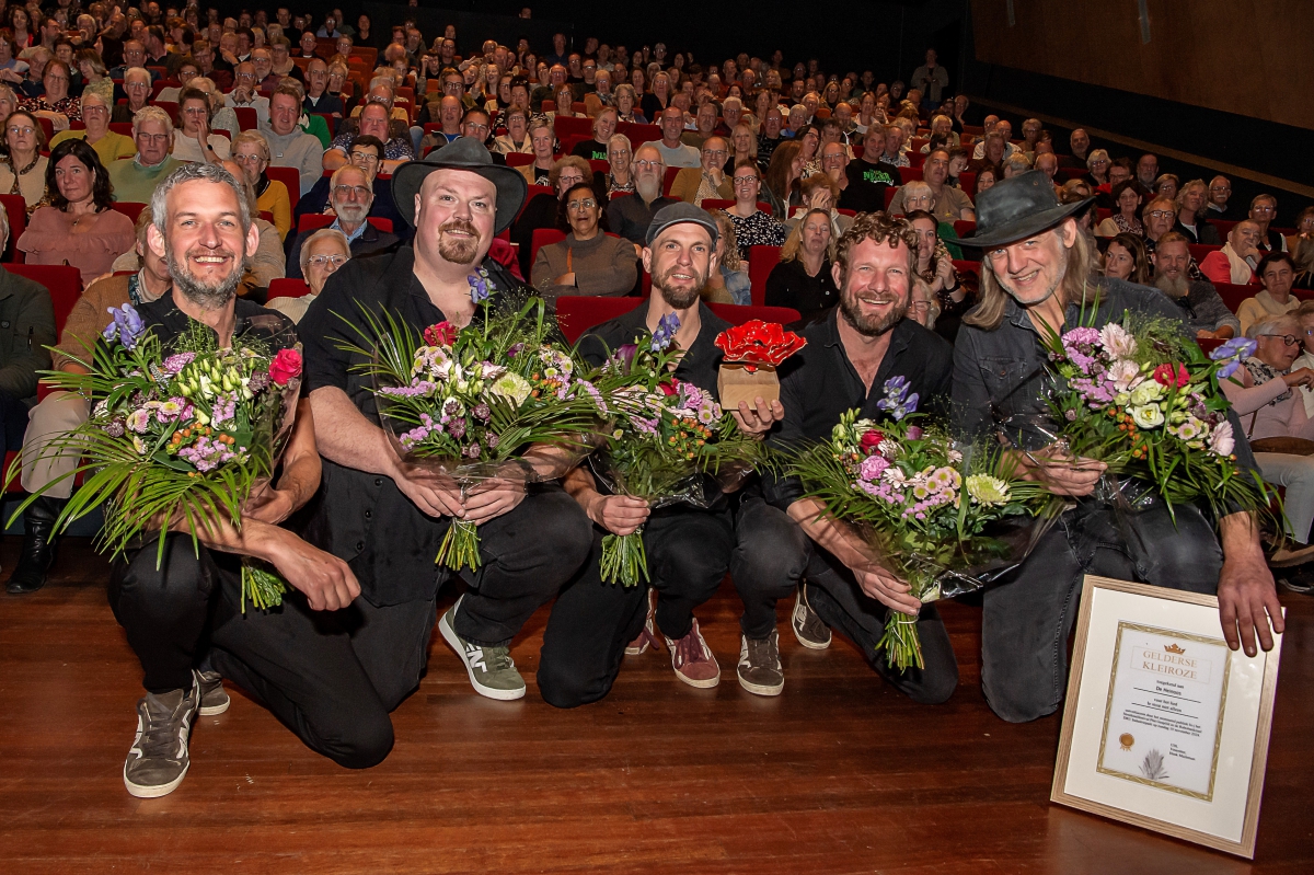 De Heinoos winnen Gelderse Kleiroze 2024 op Plat Gespöld_FOTO HENK VAN RAAIJ